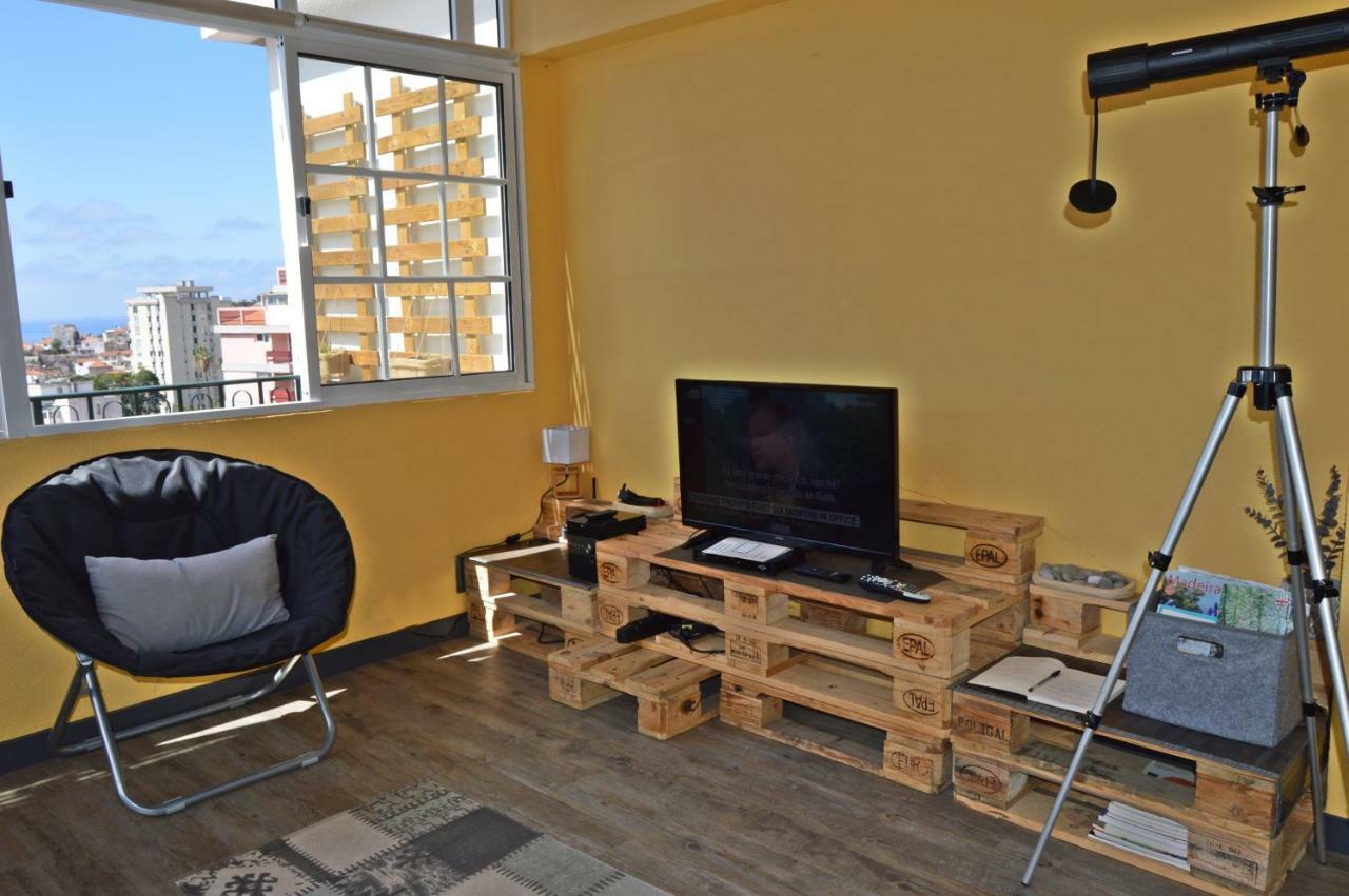 Top Floor With Balcony In Funchal Экстерьер фото