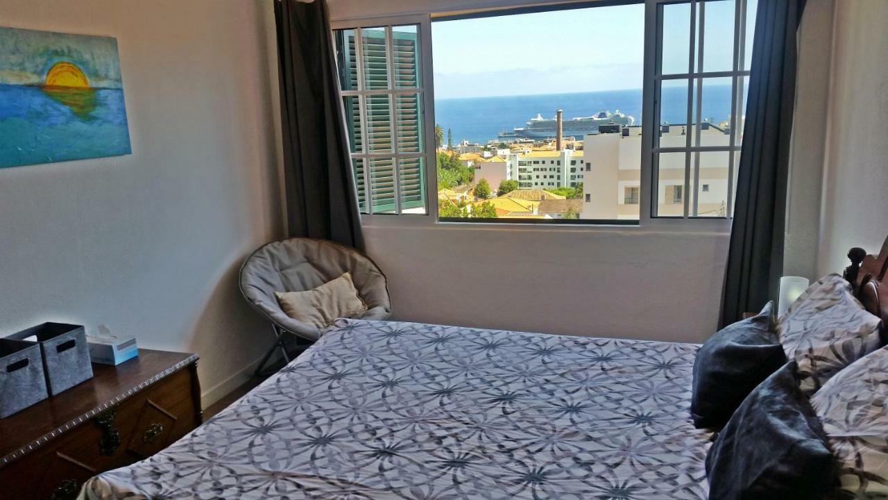 Top Floor With Balcony In Funchal Экстерьер фото